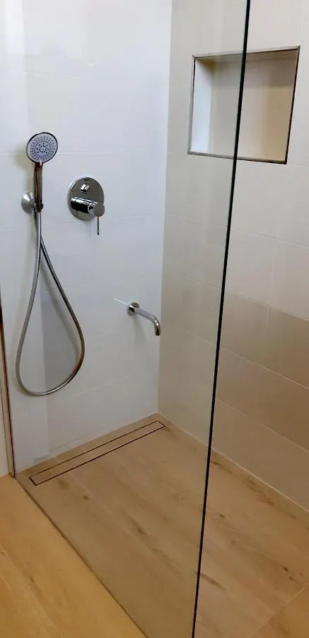 Apartment Rita 1 ロヴィニ